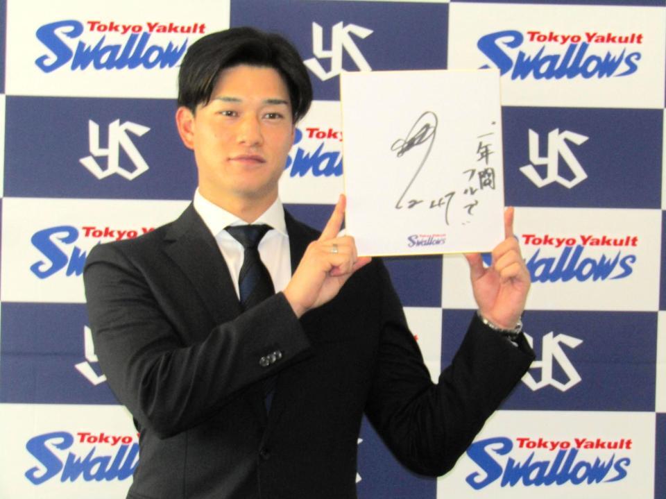 　契約更改交渉に臨んだ高橋