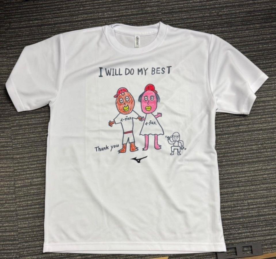 　マエケン画伯のＴシャツ