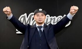 　新天地での活躍を誓う井上（撮影・佐藤厚）