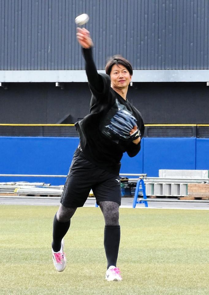 　自主トレを公開した唐川