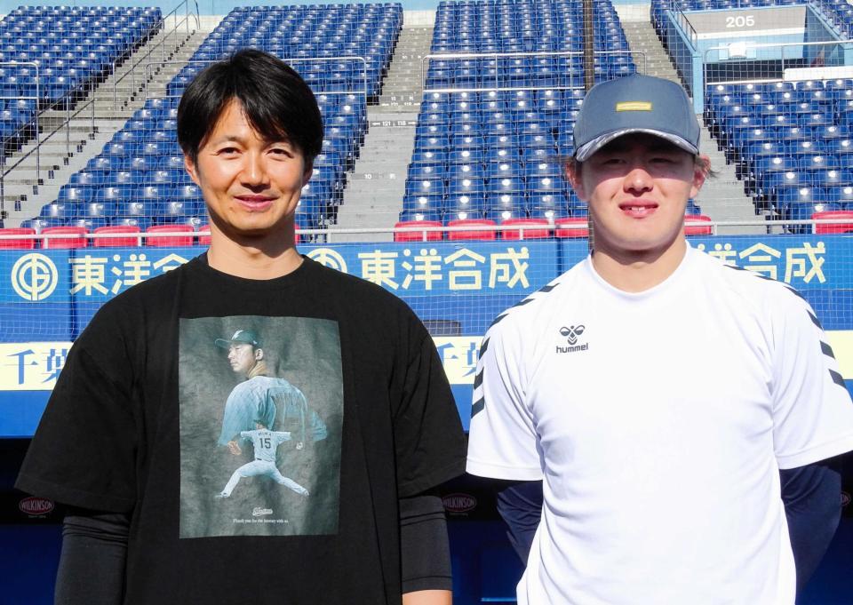 　美馬氏のＴシャツ姿で練習した唐川（左）。右は坂井