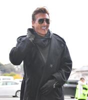 　スタッフ会議の前に笑顔を見せる新庄監督（撮影・開出牧）