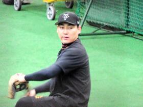 　ジャイアンツ球場で始動した丸