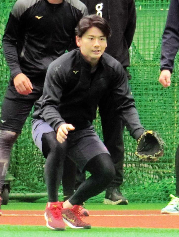 　ノックを受ける大塚