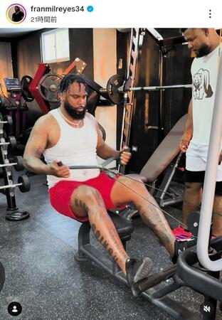 　日本ハム・レイエスのインスタグラム（ｆｒａｎｍｉｌｒｅｙｅｓ３４）より 