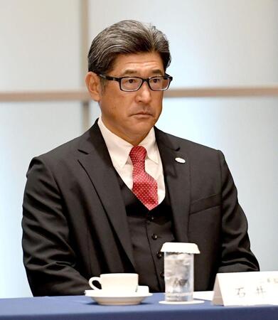 　スタッフミーティングに出席した石井２軍監督（撮影・佐藤厚）