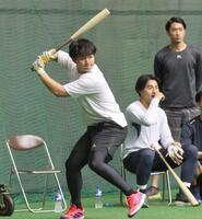 打撃練習をする森下（撮影・田中太一）