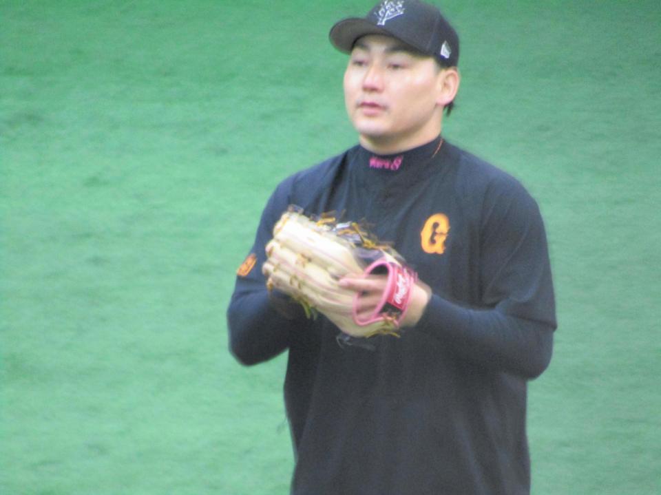 自主トレを行う丸