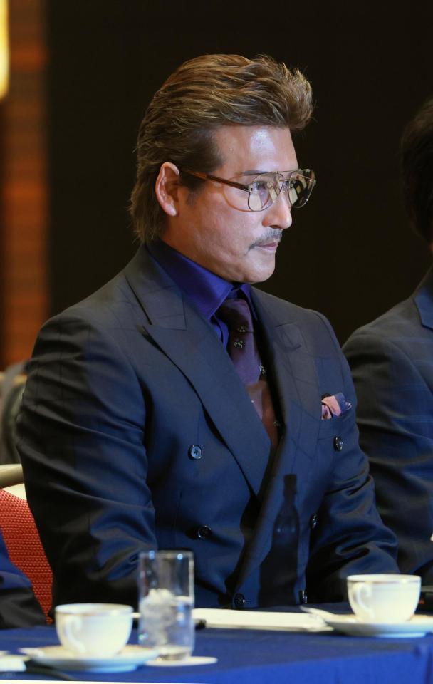 プロ野球の１２球団監督会議に臨む新庄剛志監督（代表撮影）