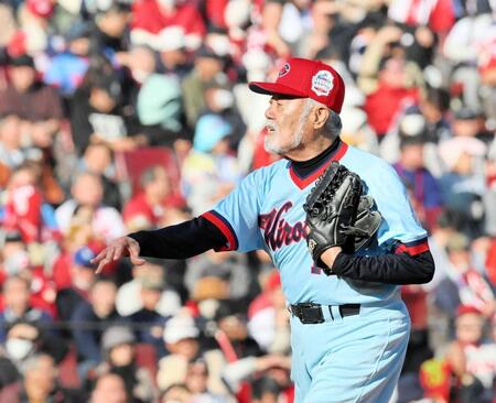 　８１歳になっても元気！昨年のレジェンドゲームでマウンドに立った安仁屋宗八氏