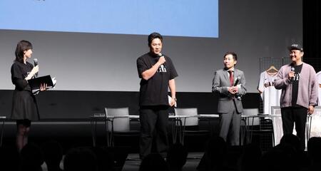 競馬イベントに登場した田中将（撮影・佐々木彰尚）