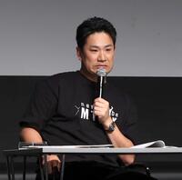 厳しい表情を見せる田中将（撮影・佐々木彰尚）