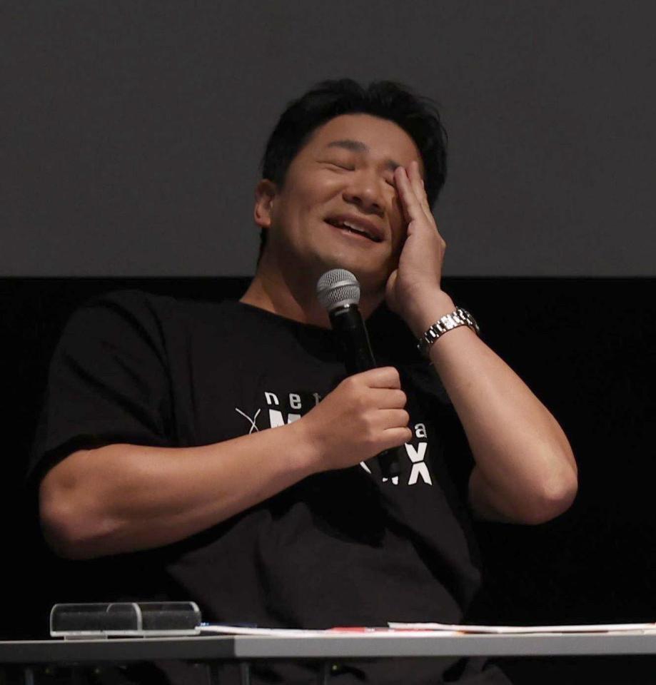 中山８Ｒの予想をはずした田中将（撮影・佐々木彰尚）