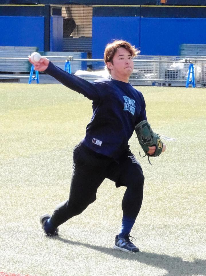 自主トレを公開した横山