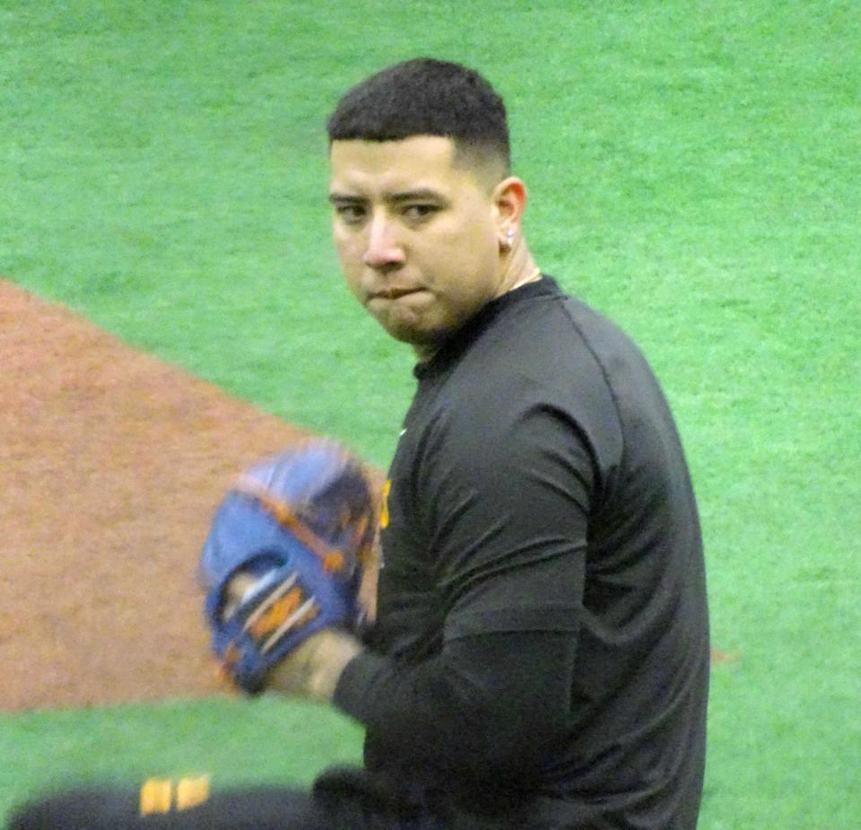 　ジャイアンツ球場で練習するマタ