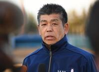 センバツ出場が決定し抱負を語る佐野日大・麦倉洋一監督＝撮影・開出牧