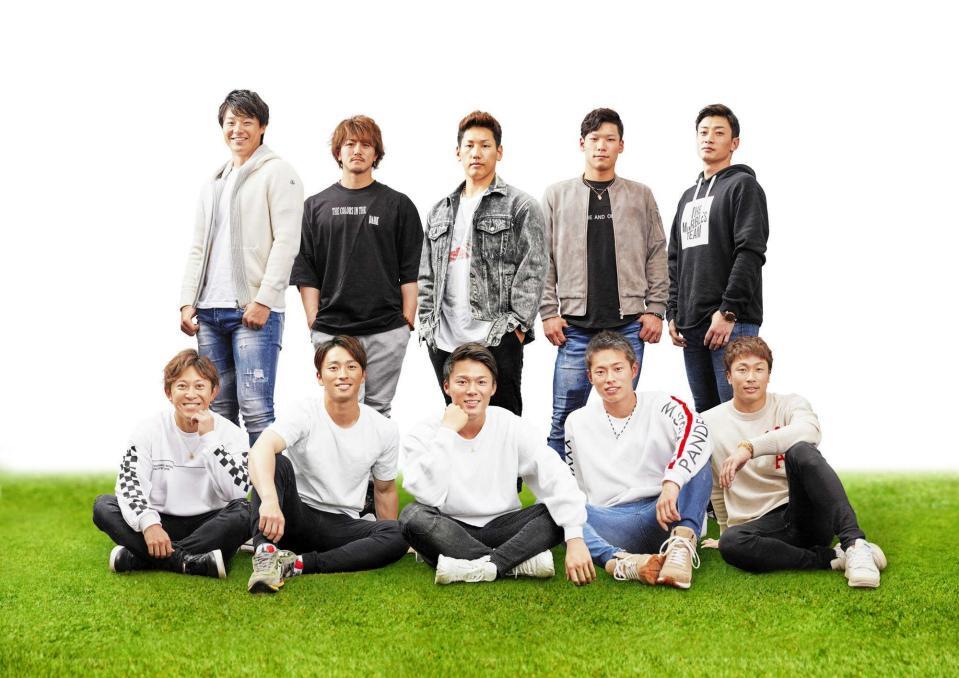 オリメンベスト１０に選ばれた（左上から）山崎福、小田、吉田正、中川、松井雅（左下から）西野、福田、山本、山岡、安達