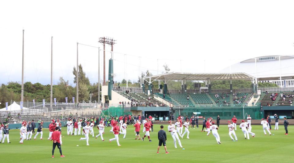楽天の春季キャンプがスタート（撮影・佐々木彰尚）
