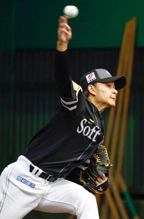 ソフトバンク・徐若熙 初ブルペンで45球「変化球も直球もいい感覚」