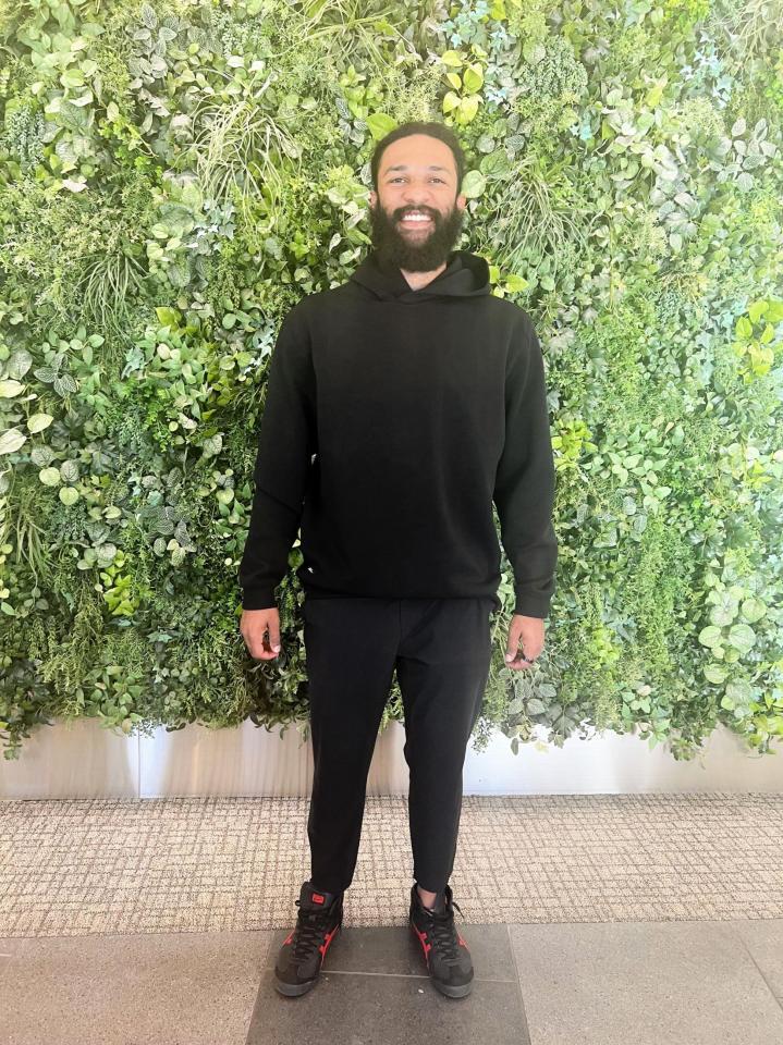 来日したロッテのジャクソン（球団提供）