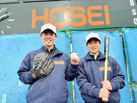 目標を意気込む法大・片山と奥村（右）