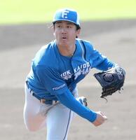 ライブＢＰに登板し、投球する北山（撮影・西岡正）