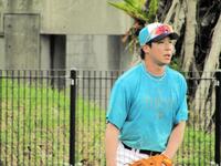 特守を行う山田