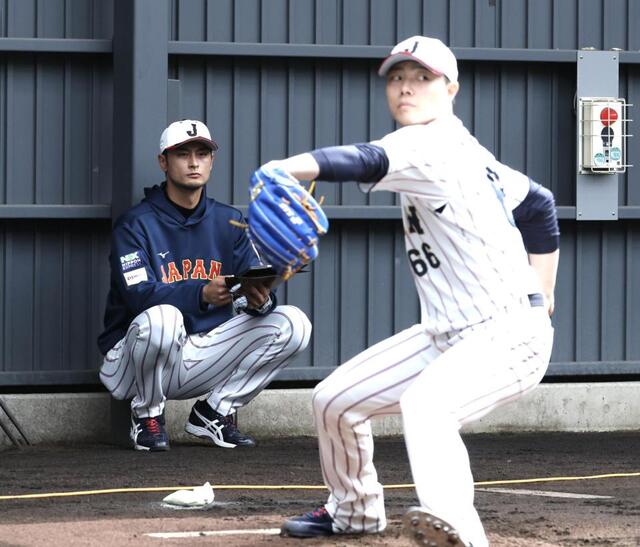 侍Ｊ 初日からダルビッシュ塾が開講！