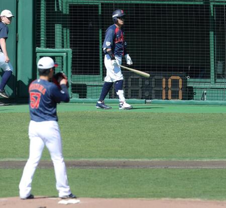 ピッチクロックを使ってライブＢＰをする北山（撮影・金田祐二）