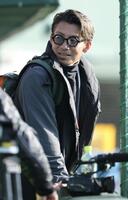 侍ジャパンキャンプを訪れた鳥谷敬氏＝ひなたサンマリンスタジアム宮崎（撮影・伊藤笙子）