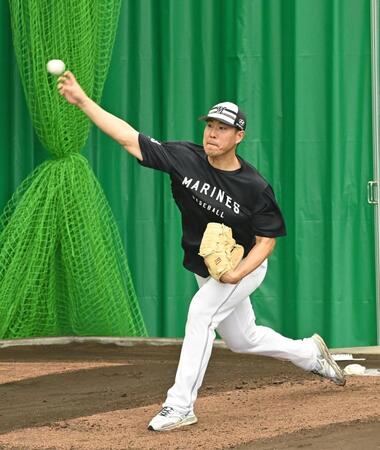 ２１日の楽天戦の登板に向け調整する西野（撮影・持木克友）