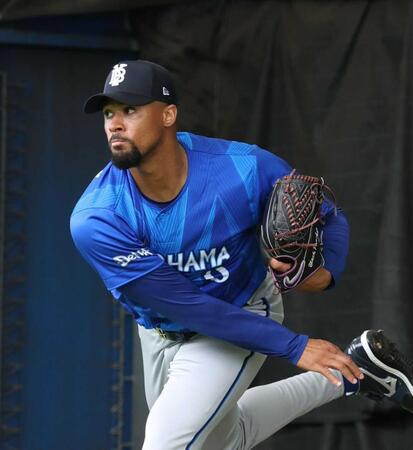 ＤｅＮＡ・デュプランティエ　移籍後初の対外試合で２回０封　最速１５２キロ！相川監督「何も言うことはないです」