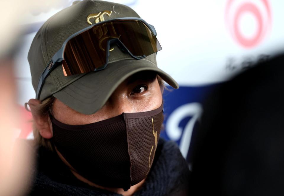 清宮幸が離脱した１９日に記者の質問に答える新庄監督