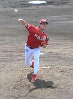 タイガースアカデミー中村泰広さん 人口増加へ－－子供たちに野球の