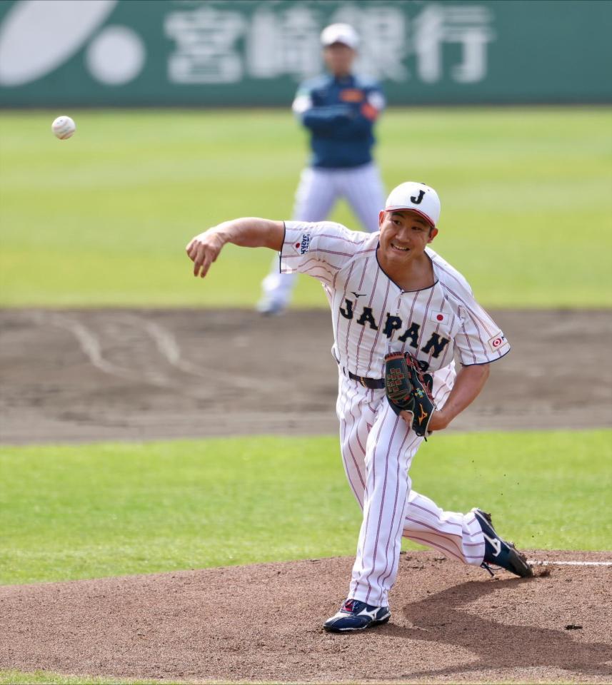 ライブＢＰに登板した菅野（撮影・伊藤笙子）