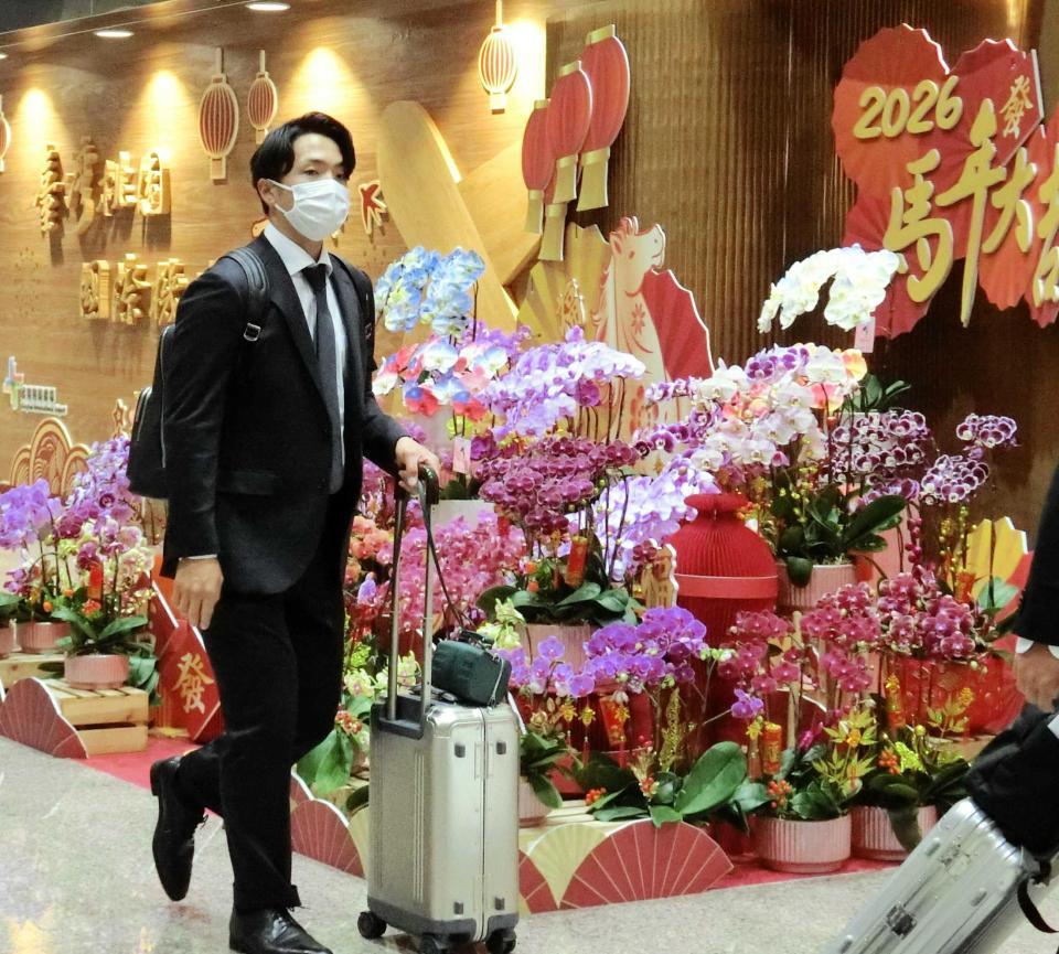 　台湾に到着した郡司（撮影・藤田昌央）