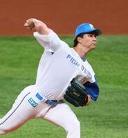 １回、力投する達（撮影・中島達哉）