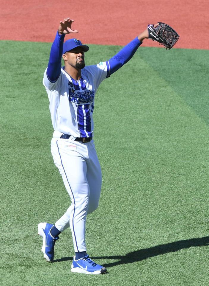 １回表、中日に先制点を許したデュプランティエ（撮影・佐藤厚）