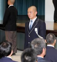 第４日の第１試合で、九州国際大付との対戦が決まった神戸国際大付・井本康太主将