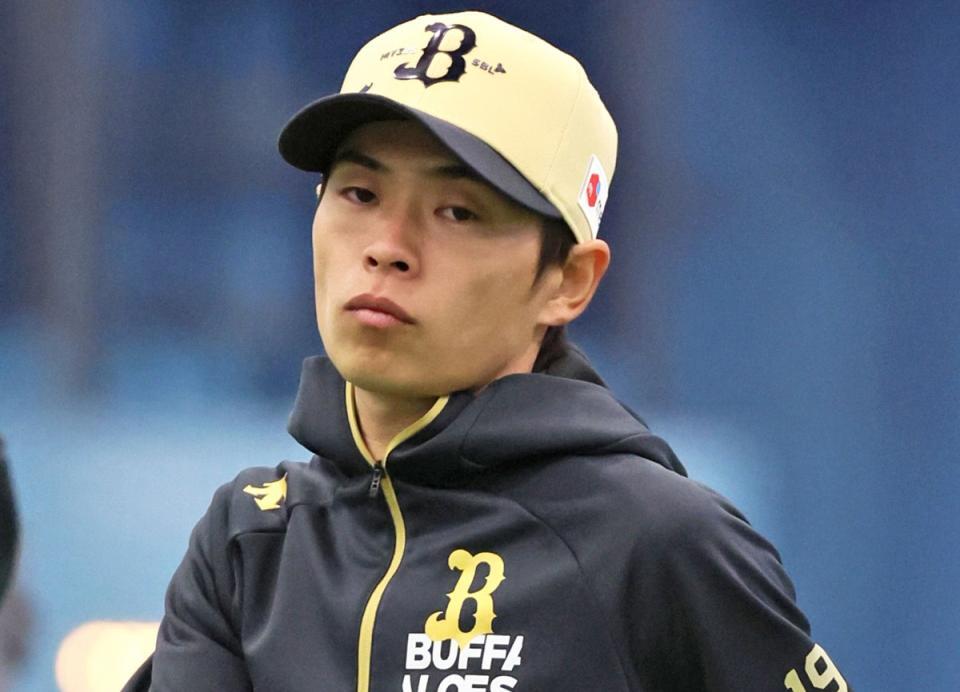 オリックス・山岡泰輔