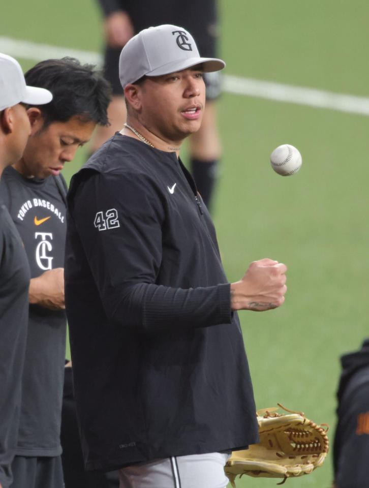 きょう登板予定のマタ（撮影・坂部計介）