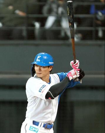 　新庄監督の提案でバットを変更した西川