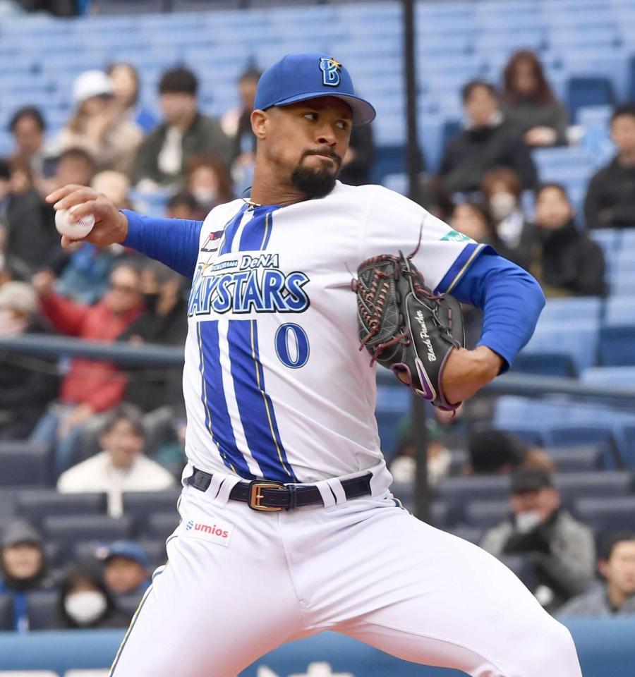 　好投するデュプランティエ（撮影・園田高夫）