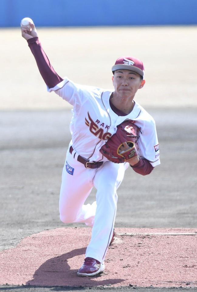 日本ハム打線に立ち向かう藤原（撮影・佐藤厚）