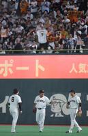 シートノックに参加する長野久義氏（撮影・金田祐二）