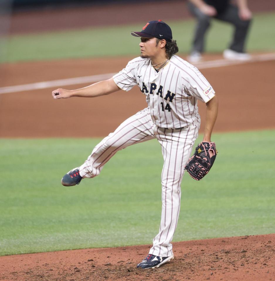 ＷＢＣ準々決勝の６回から登板した伊藤（撮影・伊藤笙子）