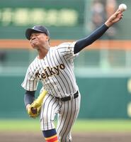 力投する帝京・仁礼パスカルジュニア（撮影・開出牧）