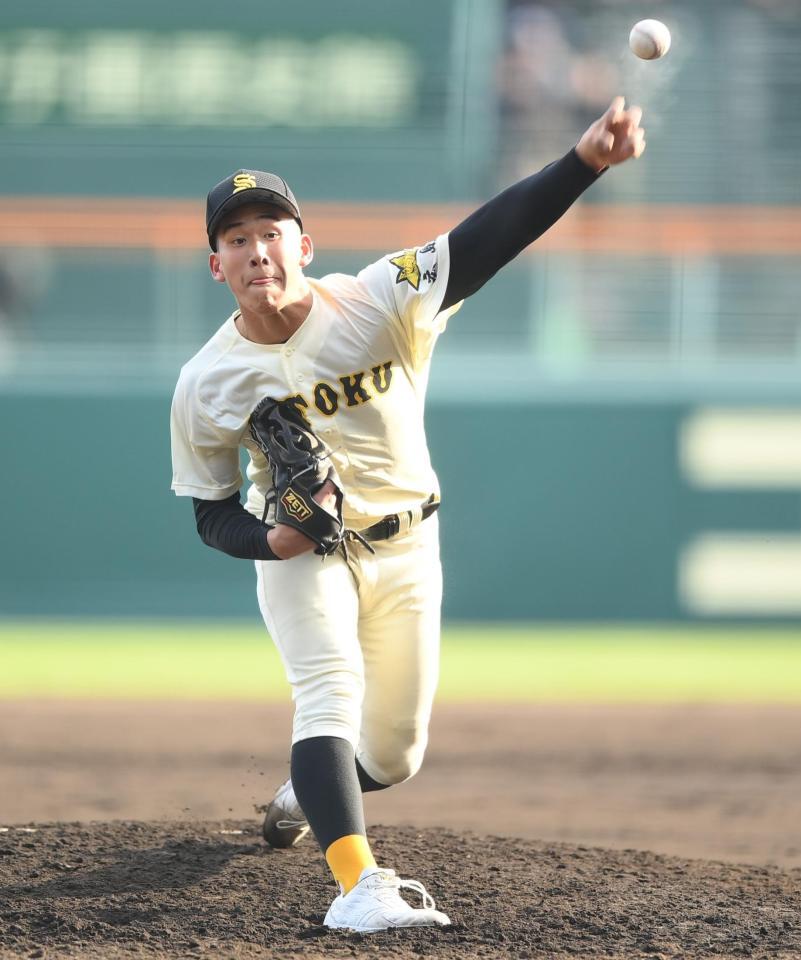 力投する崇徳・徳丸凜空（撮影・開出牧）