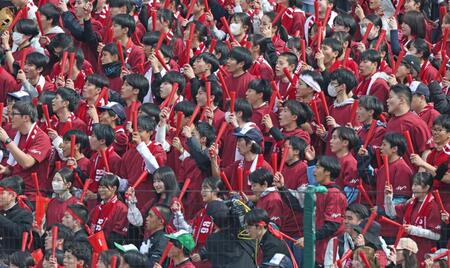 甲子園にバースデーソング響く　誕生日の長崎西・楊井が代打で登場　相手の滋賀学園応援席も大きな拍手で祝福