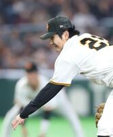 先発し力投する竹丸（撮影・石井剣太郎）